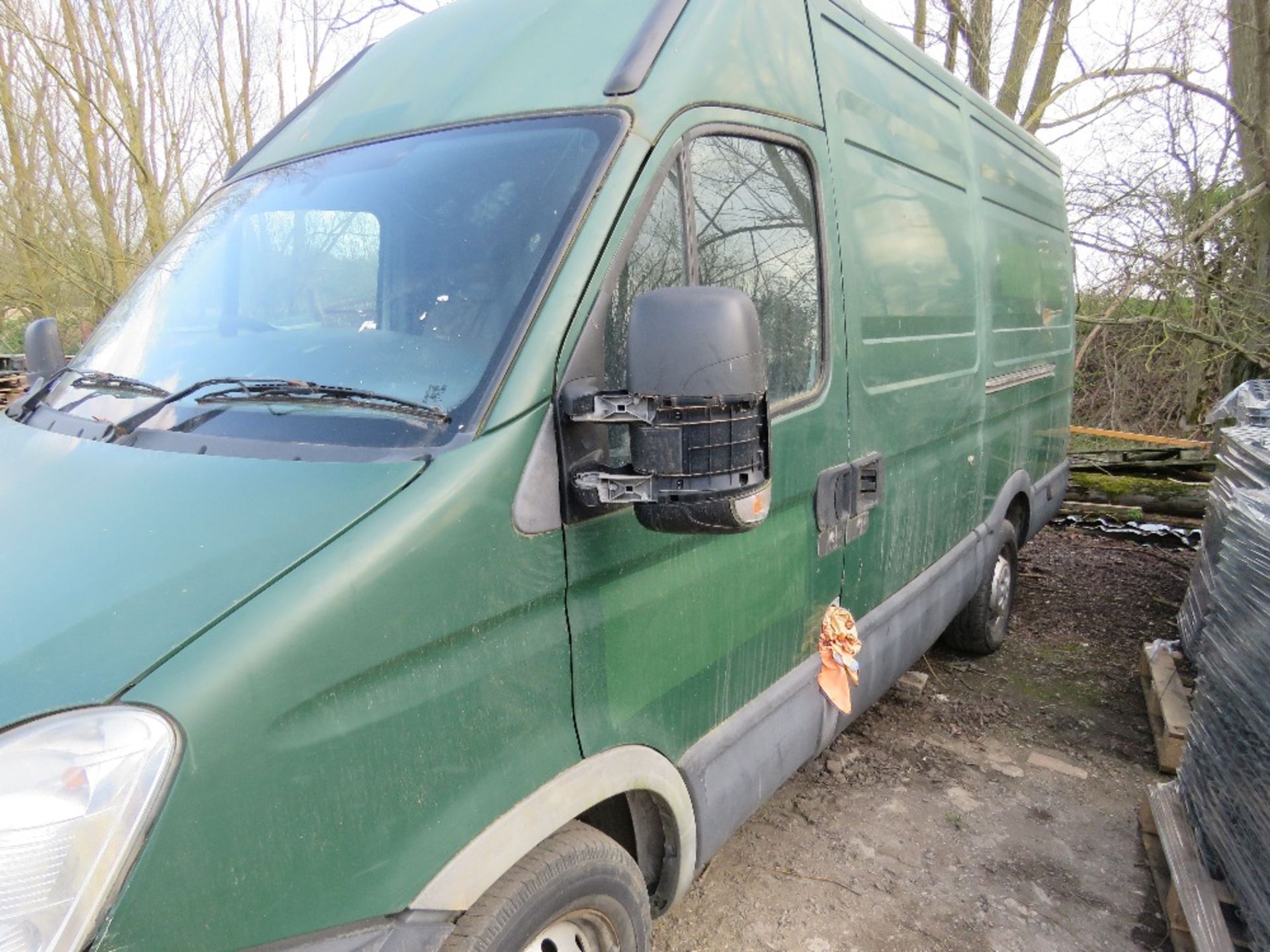 IVECO 35.125 PANEL VAN WITH HIGH ROOF REG:GN08 JTX. MOT EXPIRED, V5 TO APPLY FOR. WHEN TESTED WAS SE - Image 3 of 9