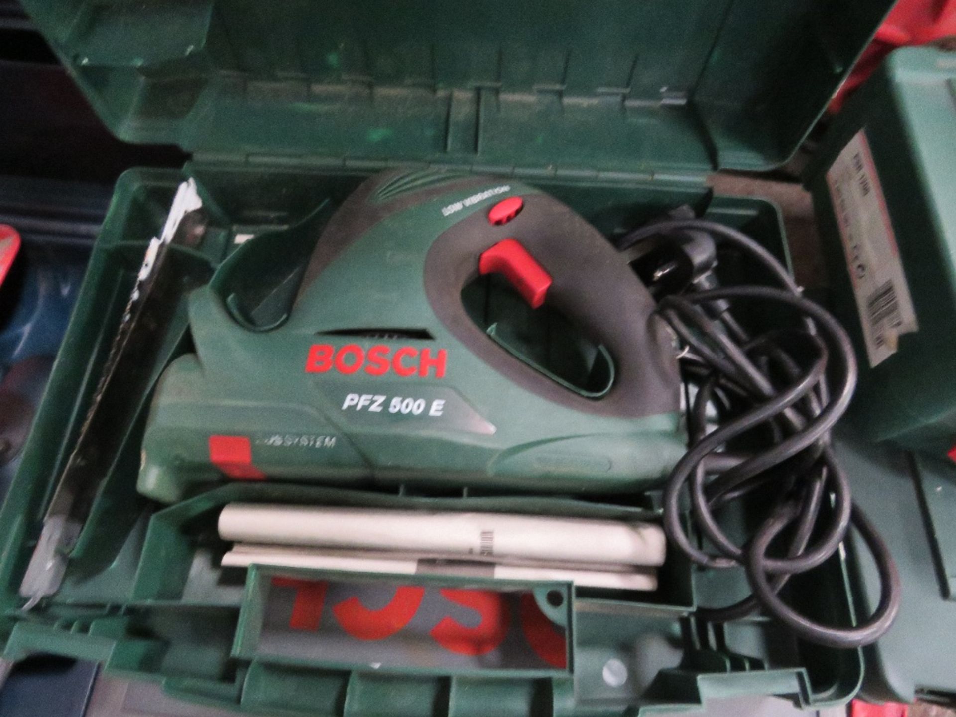 2 X 240VOLT SAWS, JIG AND RECIP TYPE. THIS LOT IS SOLD UNDER THE AUCTIONEERS MARGIN SCHEME, THEREFOR - Image 2 of 3