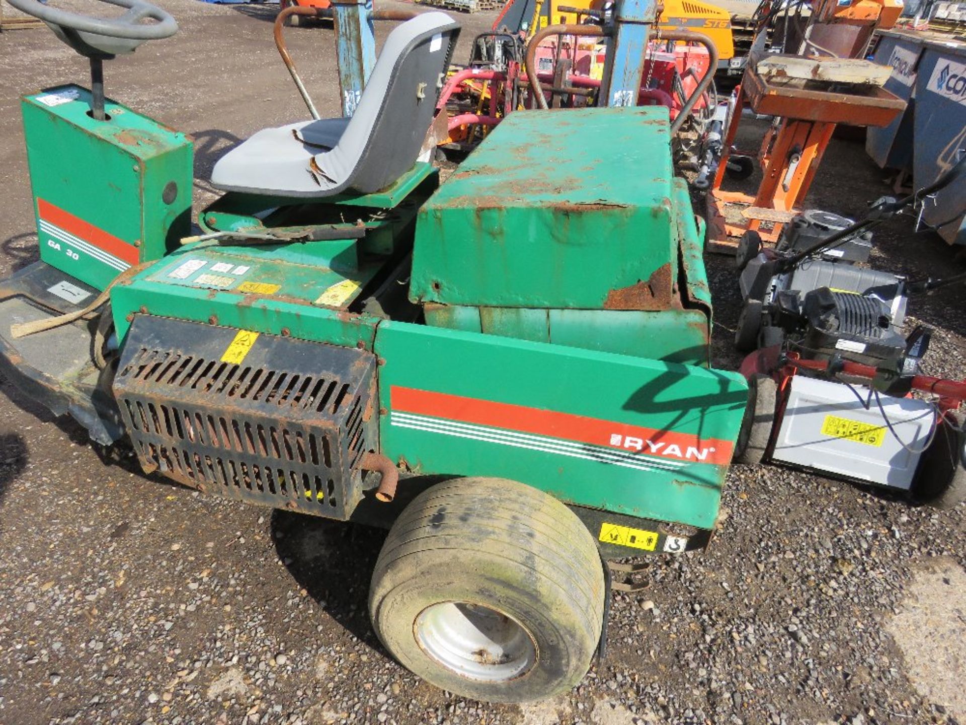 RYAN GA30 PETROL ENGINED SPIKER UNIT. UNTESTED. DIRECT FROM FOOTBALL CLUB. - Image 3 of 5