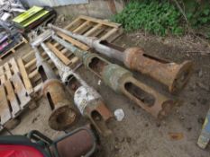 4 X CAST IRON LAMP POSTS WITH TOP BARS, 12-13FT OVERALL LENGTH APPROX. THIS LOT IS SOLD UNDER THE AU