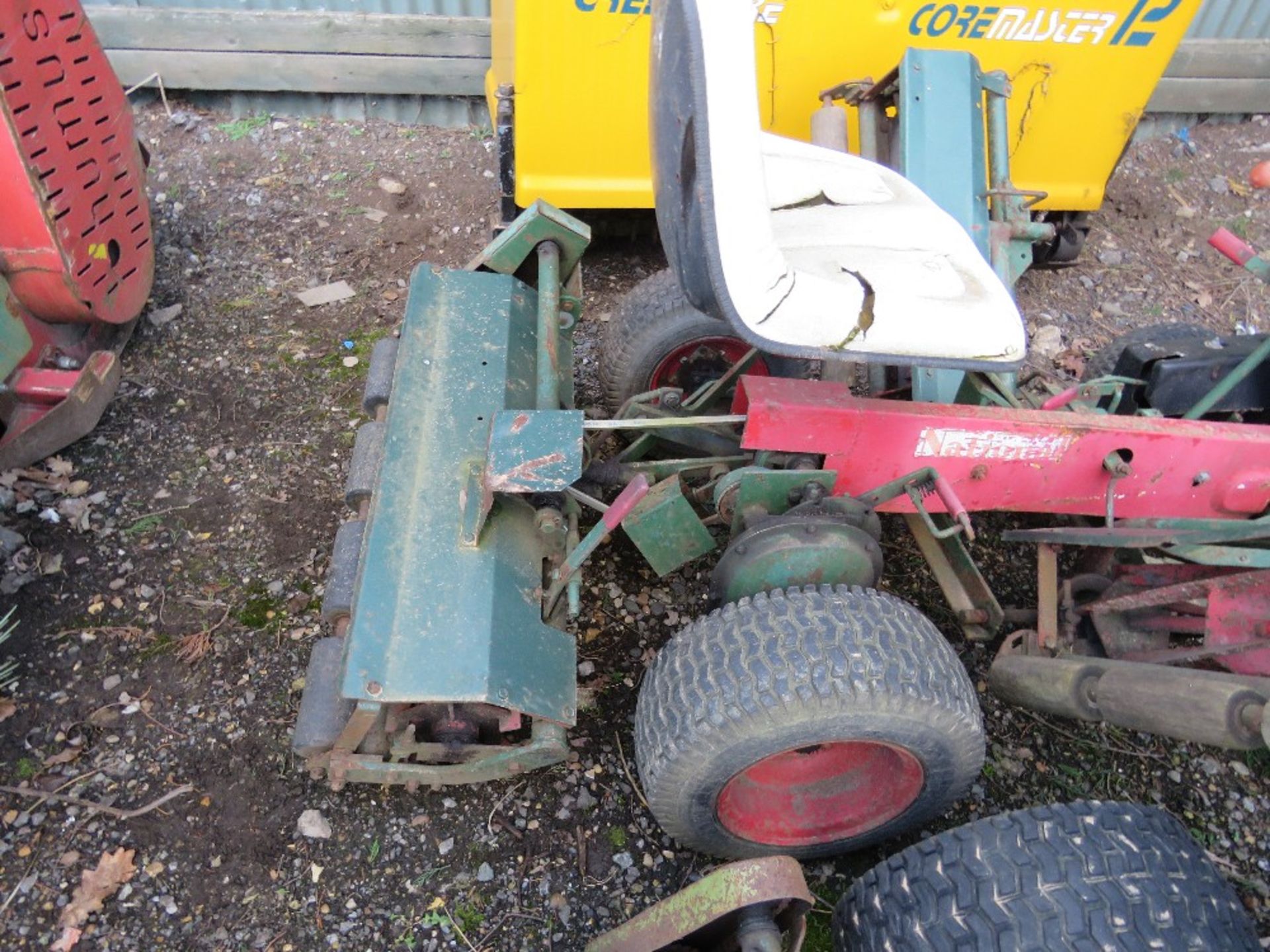 NATIONAL TRIPLE RIDE ON CYLINDER MOWER. NO VAT ON HAMMER PRICE. - Image 3 of 4