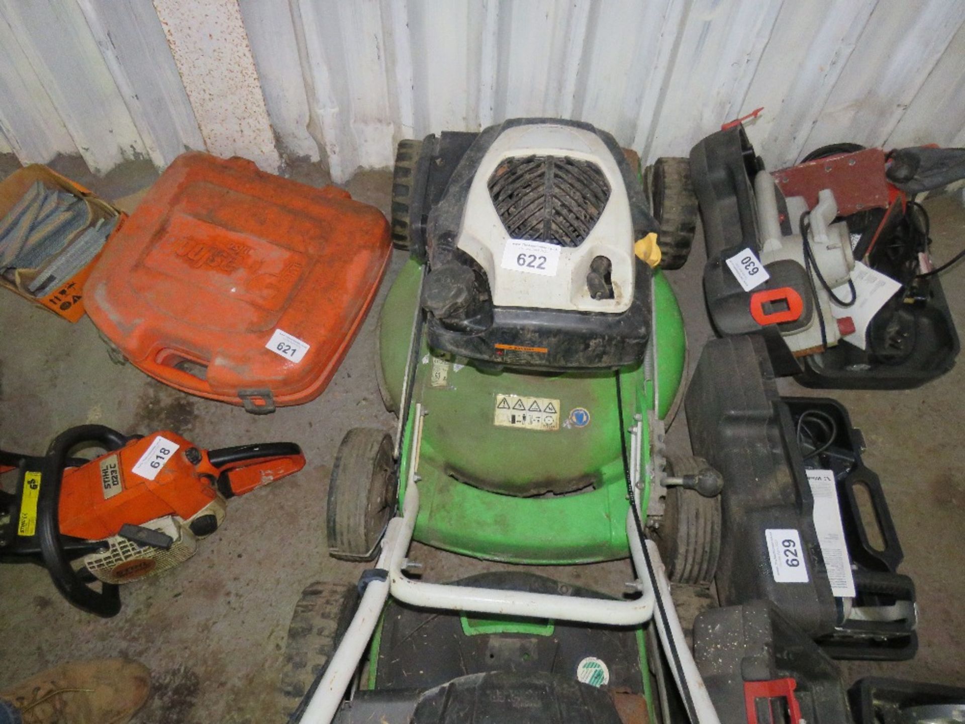VIKING PROFESSIONAL ROUGH CUT MOWER. THIS LOT IS SOLD UNDER THE AUCTIONEERS MARGIN SCHEME, THEREFORE - Image 2 of 2