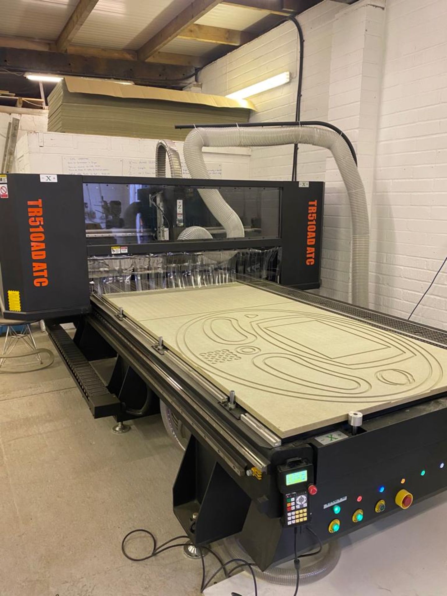 TIGER TECH TR510 CNC ROUTER WITH TOOL CHANGER. . COMES WITH TOOLING. 2020 SUPPLIED NEW