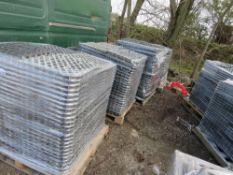 4 X PALLETS OF GRASSCRETE/GRAVEL MATTING TILES, 50CM X 50CM APPROX.