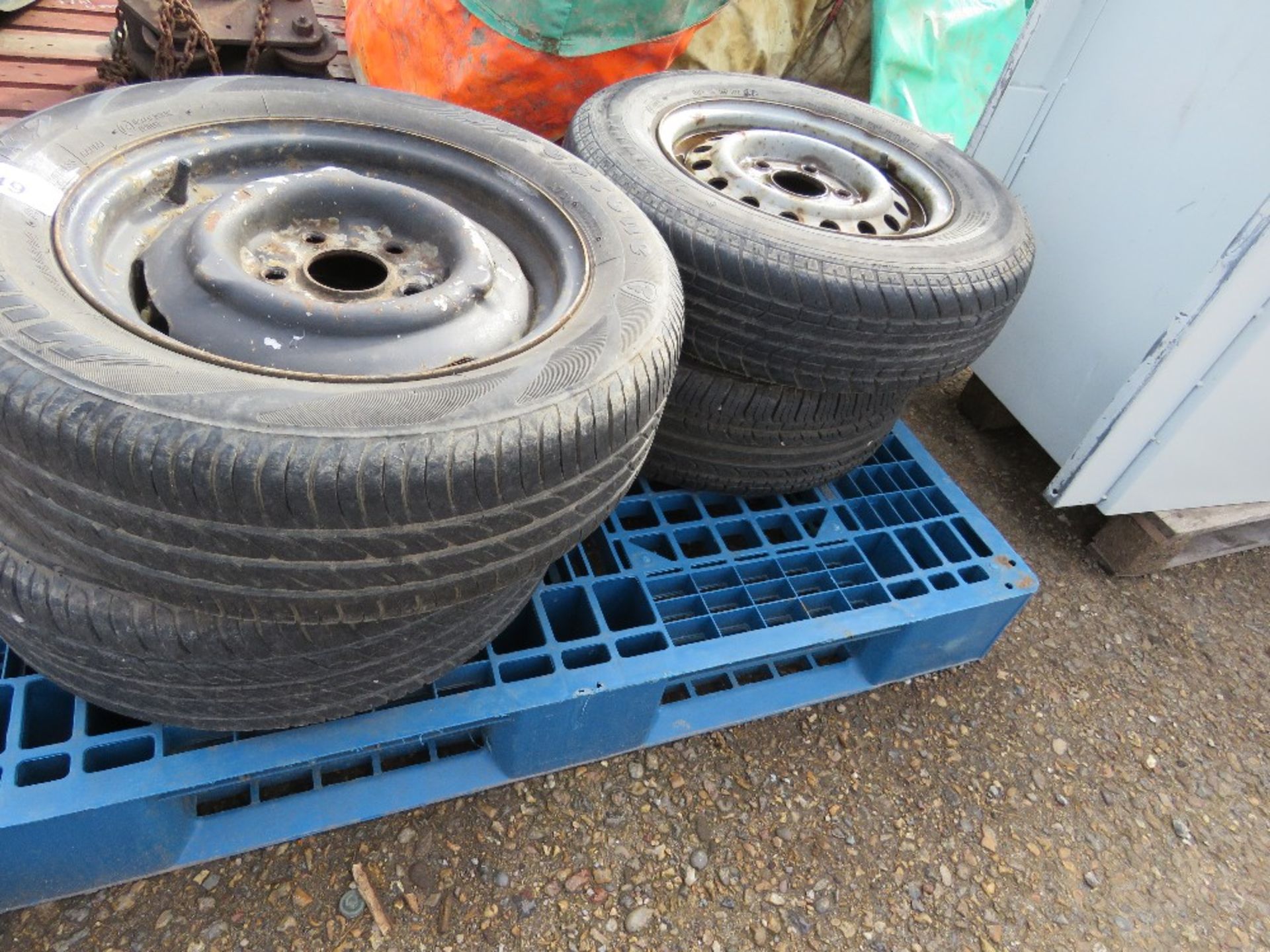 4 X WHEELS AND TYRES, 13" AND 14". NO VAT CHARGED ON THE HAMMER PRICE OF THIS LOT. - Image 2 of 2