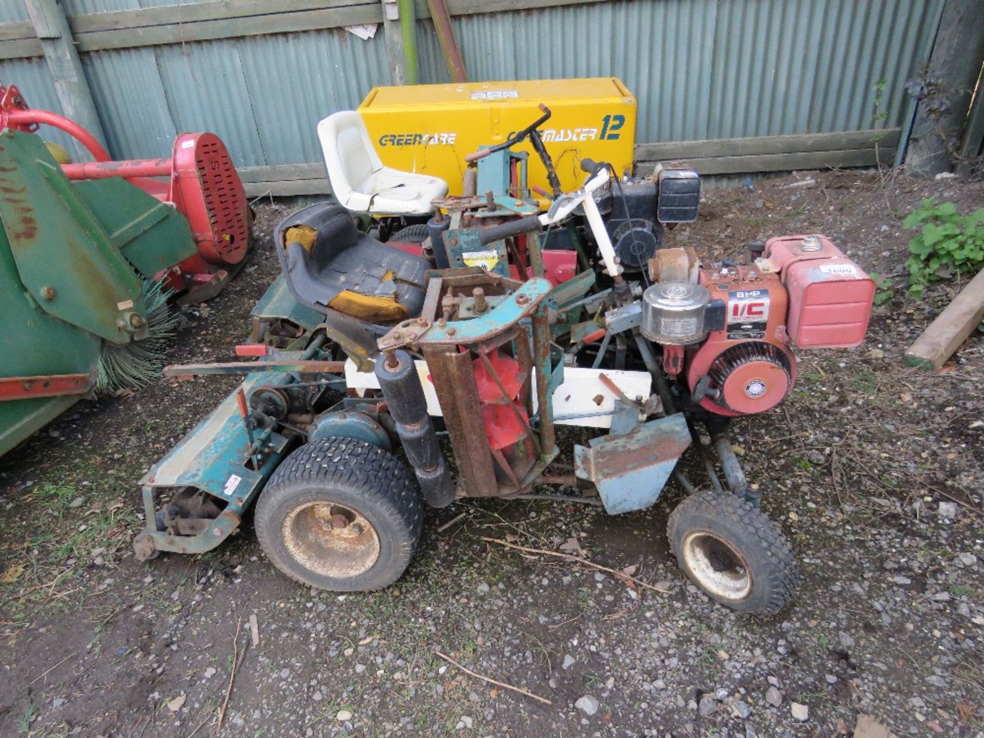 NATIONAL TRIPLE RIDE ON CYLINDER MOWER. NO VAT ON HAMMER PRICE.