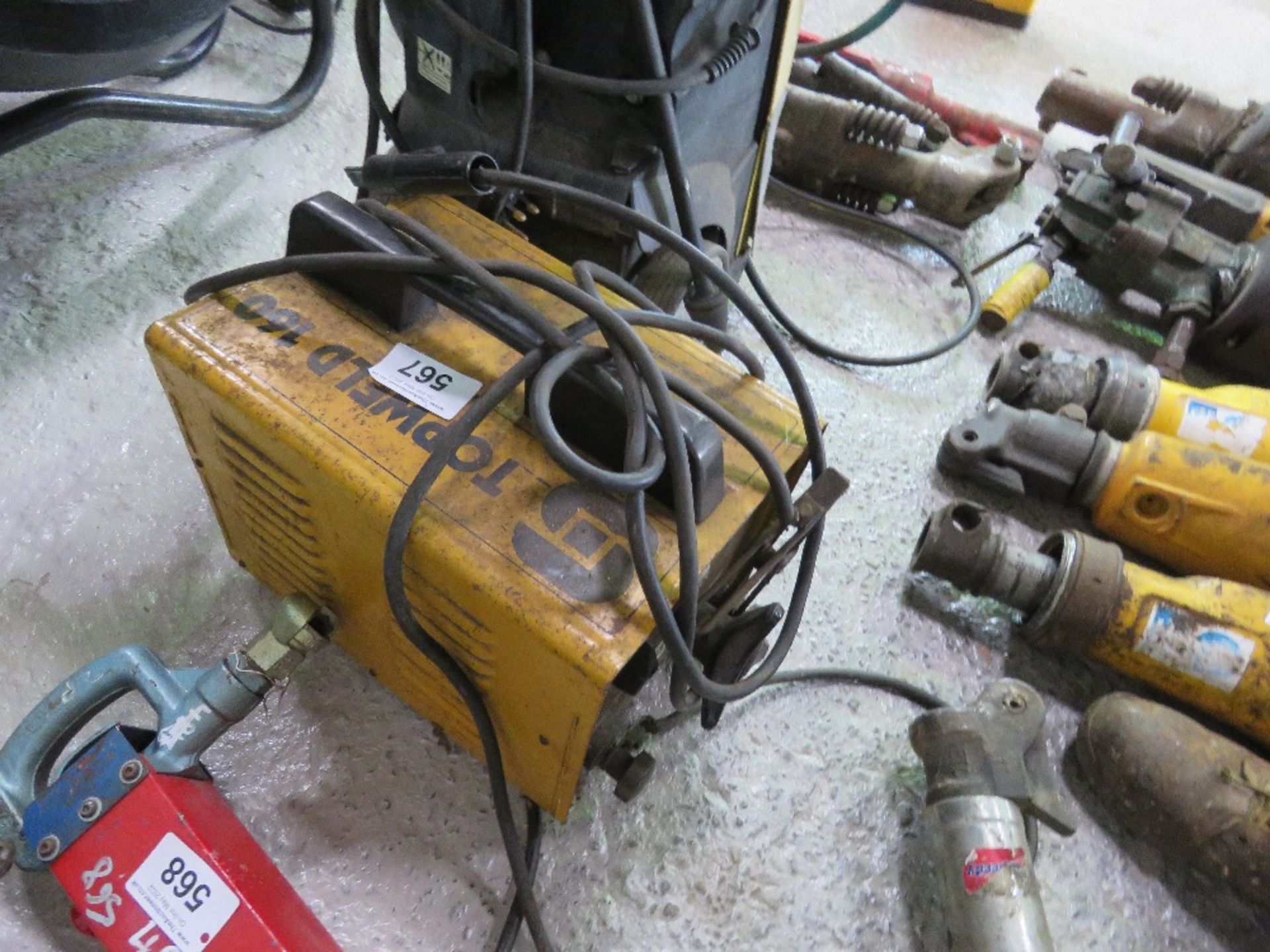 SMALL SIZED 240VOLT ARC WELDER. - Image 2 of 2