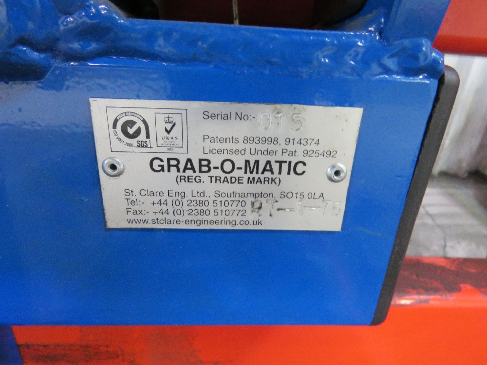 LOGITRANS BATTERY FORKLIFT WRAPPING UNIT, YEAR 2005, FITTED WITH GRAB-O-MATIC REEL HANDLING UNIT - Image 6 of 7