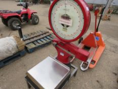 SET OF PLATFORM SCALES, 120KG RATED. SOURCED FROM COMPANY LIQUIDATION.