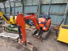 KUBOTA K008-3 RUBBER TRACKED MICRO EXCAVATOR, YEAR 2015. SN:26659. 630 REC HOURS. SOLD WITH TWO BUCK