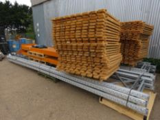WHITE AND YELLOW HEAVY DUTY PALLET RACKING: 5 UPRIGHTS (4 BAYS) 6.45M HEIGHT, 1.1M WIDTH PLUS BOARDS
