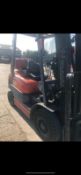 TOYOTA GAS POWERED FORKLIFT