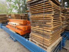 BLUE/ORANGE HEAVY DUTY PALLET RACKING PARTS INCLUDING 5 X UPRIGHT FRAMES (4BAYS)@ 6.15M HEIGHT AND