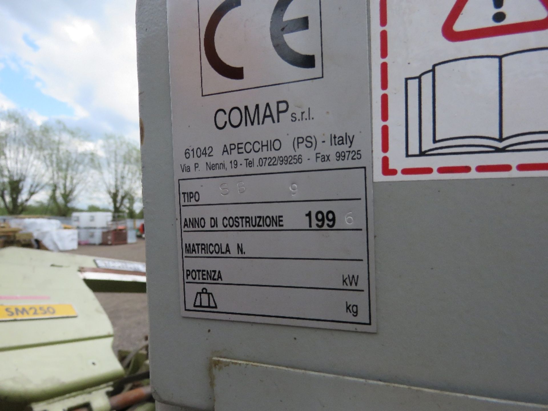 COMAP SB9 3PHASE POWERED INDUSTRIAL BIN CRUSHER/COMPACTOR. SOURCED FROM COMPANY LIQUIDATION. THIS LO - Bild 2 aus 4