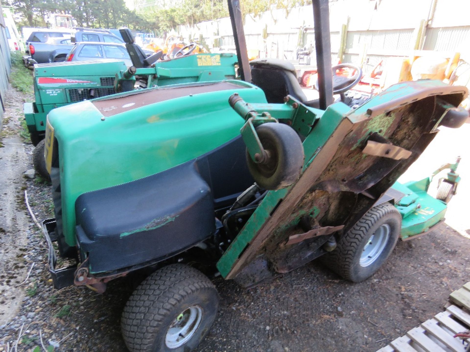 RANSOMES HR6010RAN BATWING MOWER REG:DX09 LTZ (LOG BOOK TO APPLY FOR) 3403 REC HRS. WHEN TESTED WA - Image 5 of 12