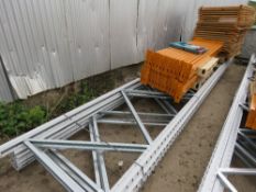 WHITE AND YELLOW HEAVY DUTY PALLET RACKING: 5 UPRIGHTS (4 BAYS) 6.45M HEIGHT, 1.1M WIDTH PLUS BOARDS