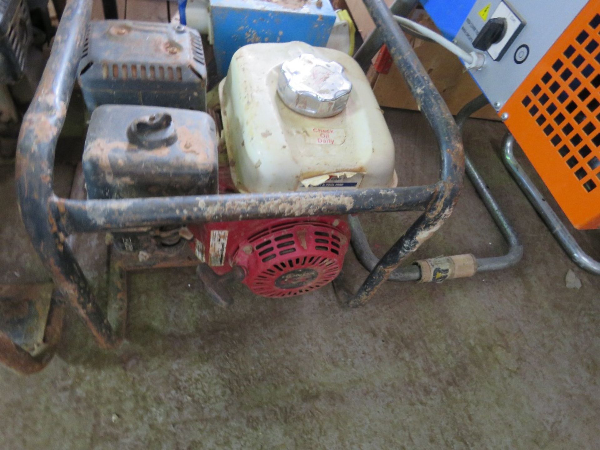 STEPHILL PETROL ENGINED GENERATOR. - Image 2 of 3