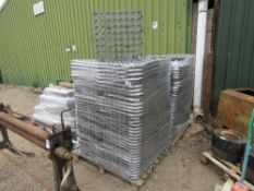 PALLET OF GRASS CRETE / GRAVEL RETAINING PANELS FOR MAKING TEMPORARY HARD STANDING AREAS. 50CM X 50C