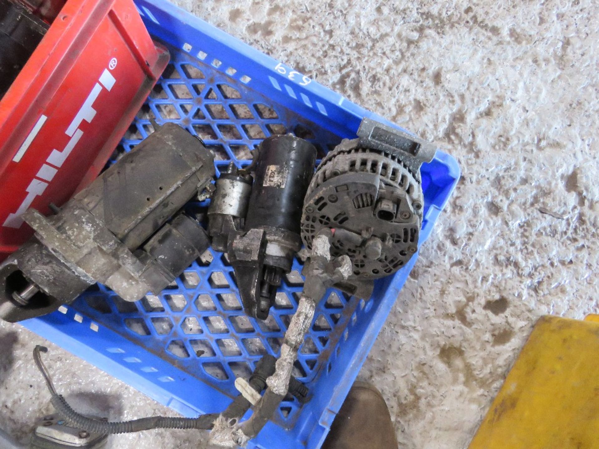 ASSORTED MACHINE STARTERS AND ALTERNATORS. SOURCED FROM DEPOT CLOSURE. - Image 2 of 3