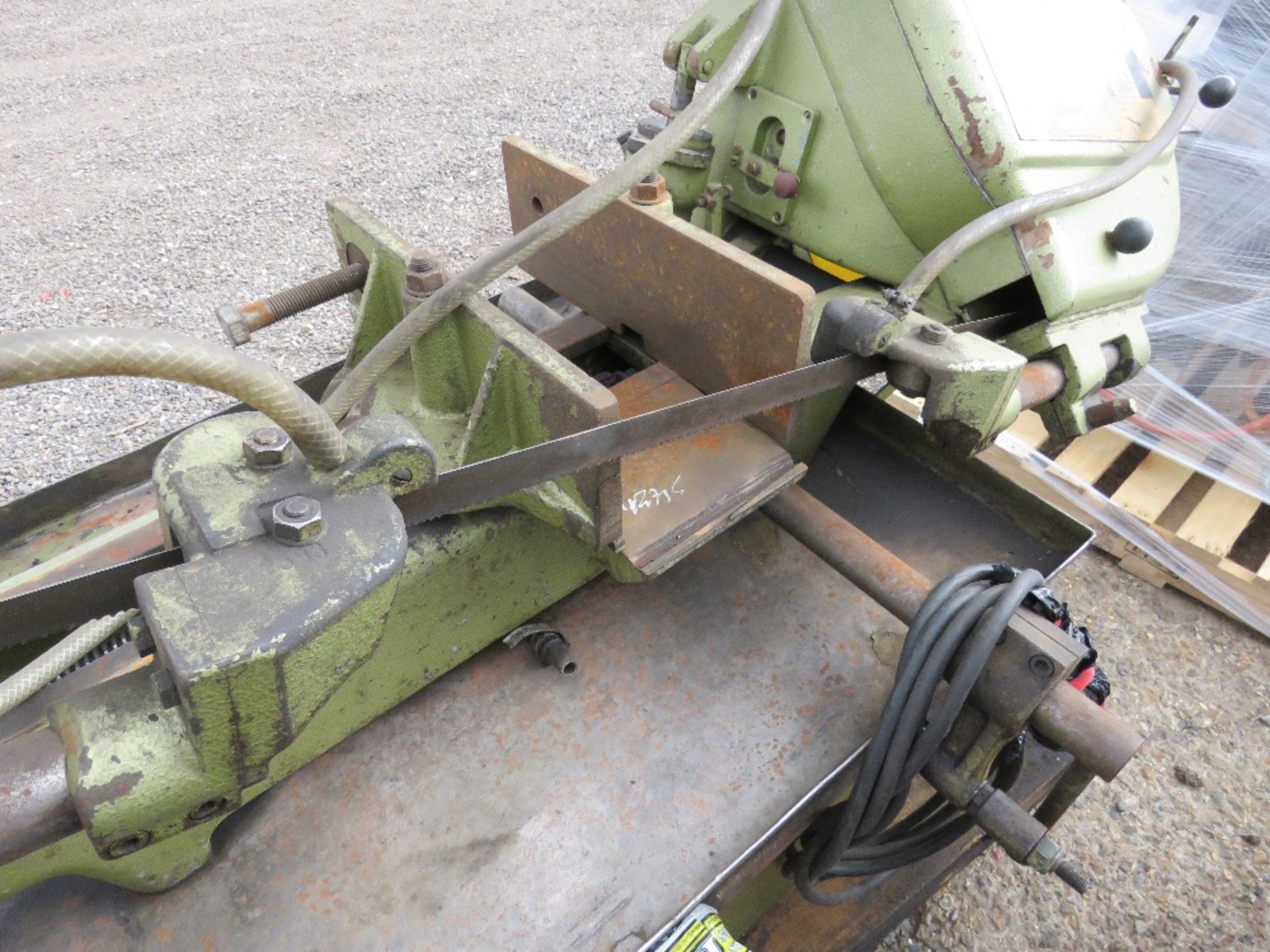 STARTRITE MEBA 3 PHASE METAL CUTTING WORKSHOP BANDSAW. WORKING WHEN REMOVED FROM PREMISES. - Image 4 of 6