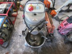 CATERING MIXER 240VOLT. THIS LOT IS SOLD UNDER THE AUCTIONEERS MARGIN SCHEME, THEREFORE NO VAT WILL