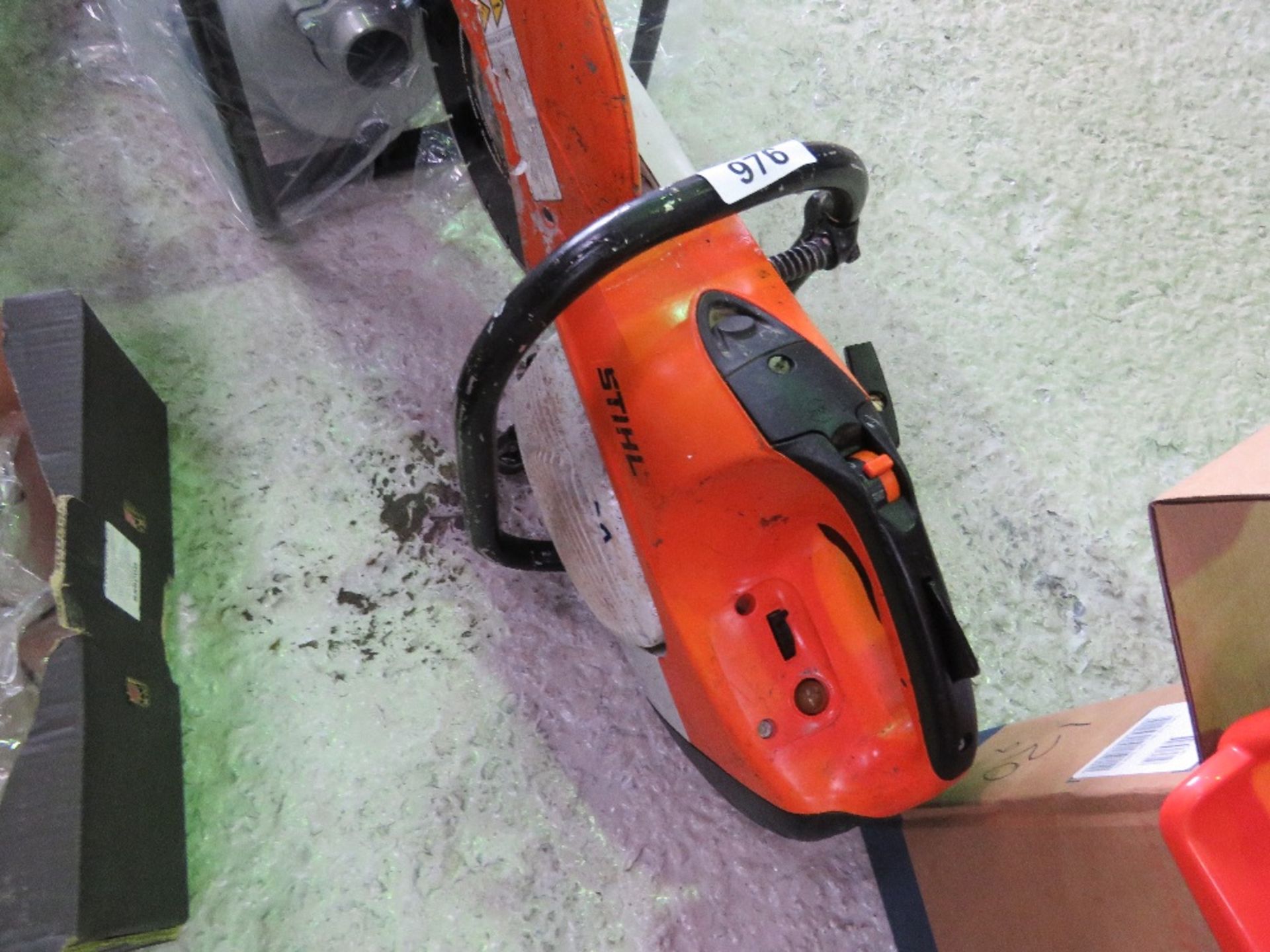 STIHL TS410 PETROL SAW WITH A BLADE. - Image 2 of 3