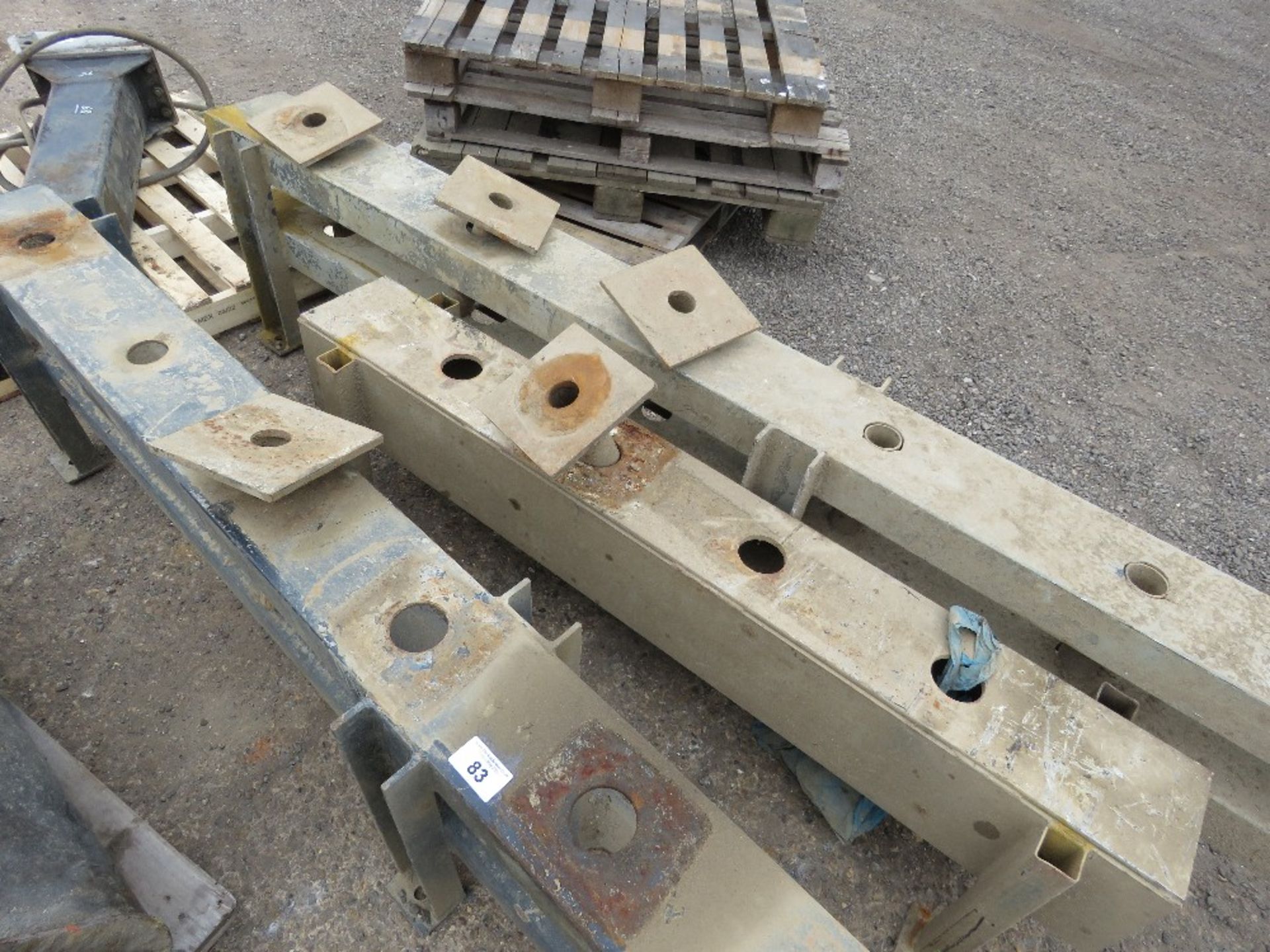 3 X HYDRAULIC EXCAVATOR BREAKER STAND UNITS . DIRECT FROM DEPOT CLOSURE. - Image 3 of 4