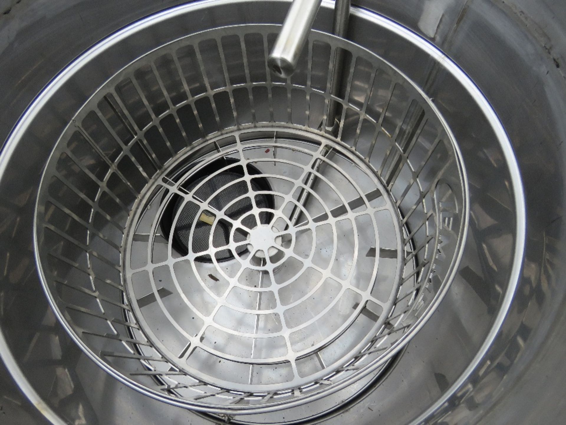 CIEMME BRIO POT PNEUMATIC WASHING UNIT WITH TURNING BASKET. SOURCED FROM COMPANY LIQUIDATION. - Image 4 of 4