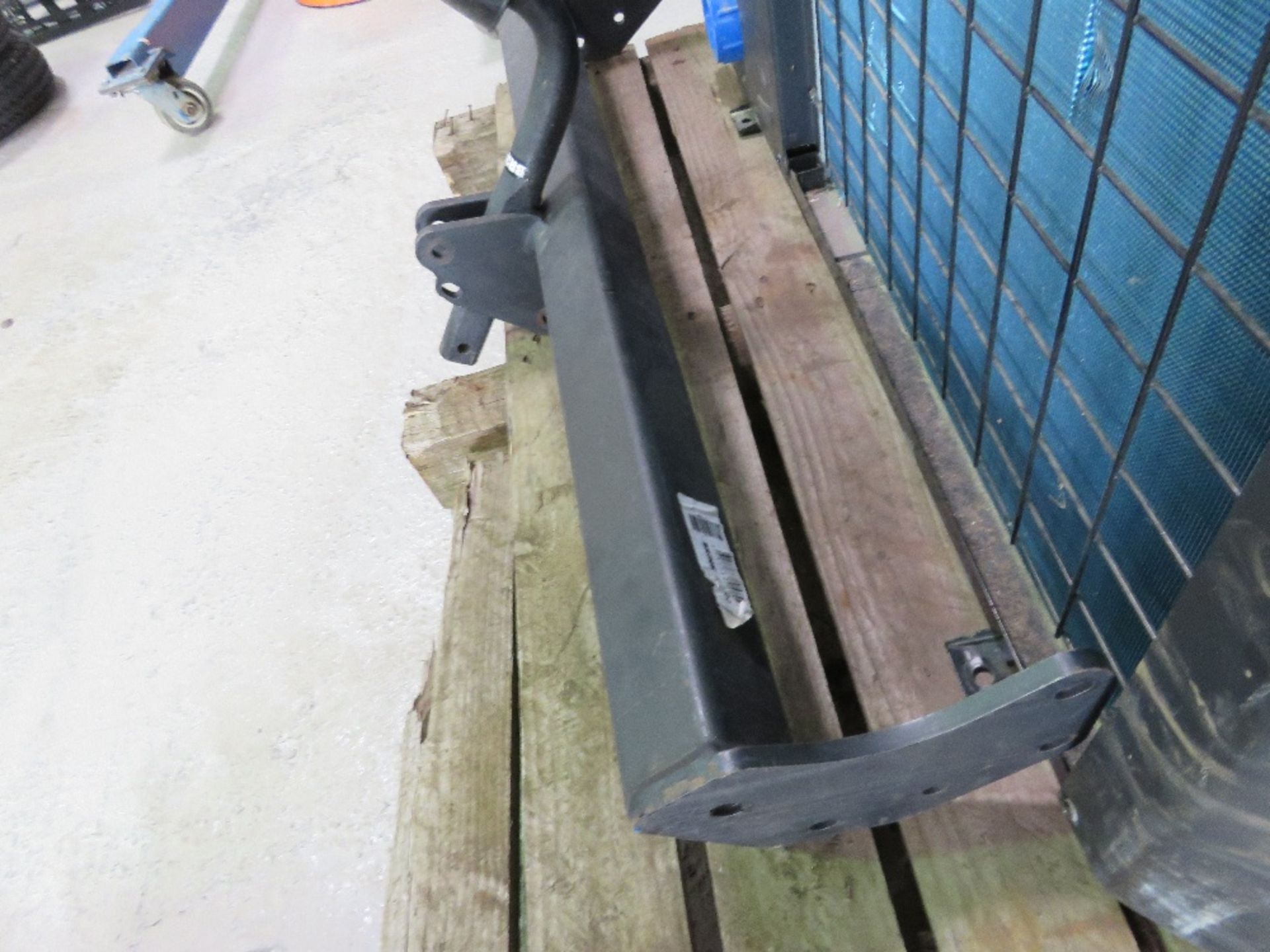 BRINK TOW BAR ASSEMBLY, BELIEVED SUITABLE FOR NAVARA TRUCK. - Image 2 of 3