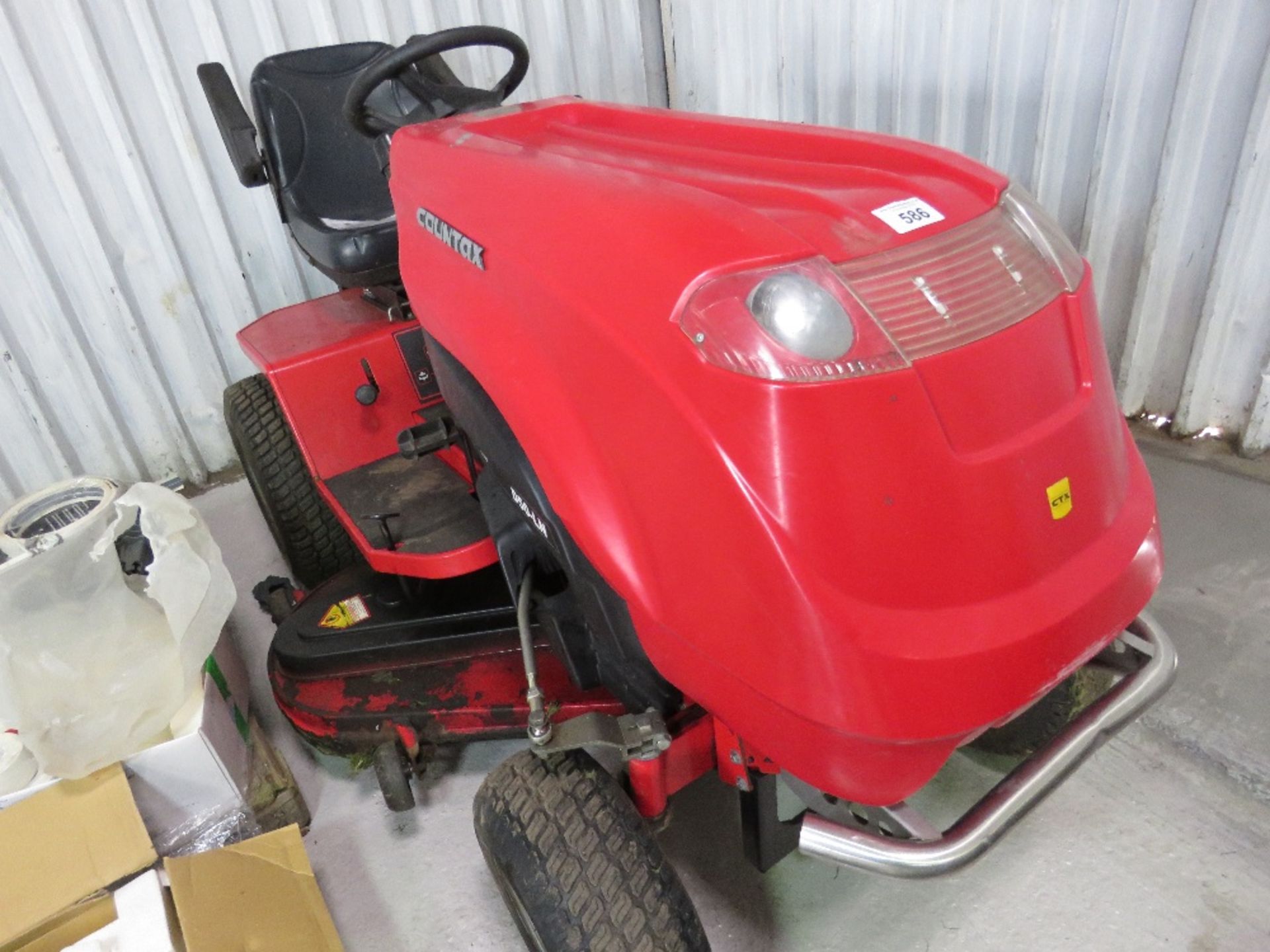 COUNTAX D50-LN DIESEL ENGINED PROFESSIONAL RIDE ON MOWER. 1.2M WIDE DECK. WHEN TESTED WAS SEEN TO RU - Image 2 of 5