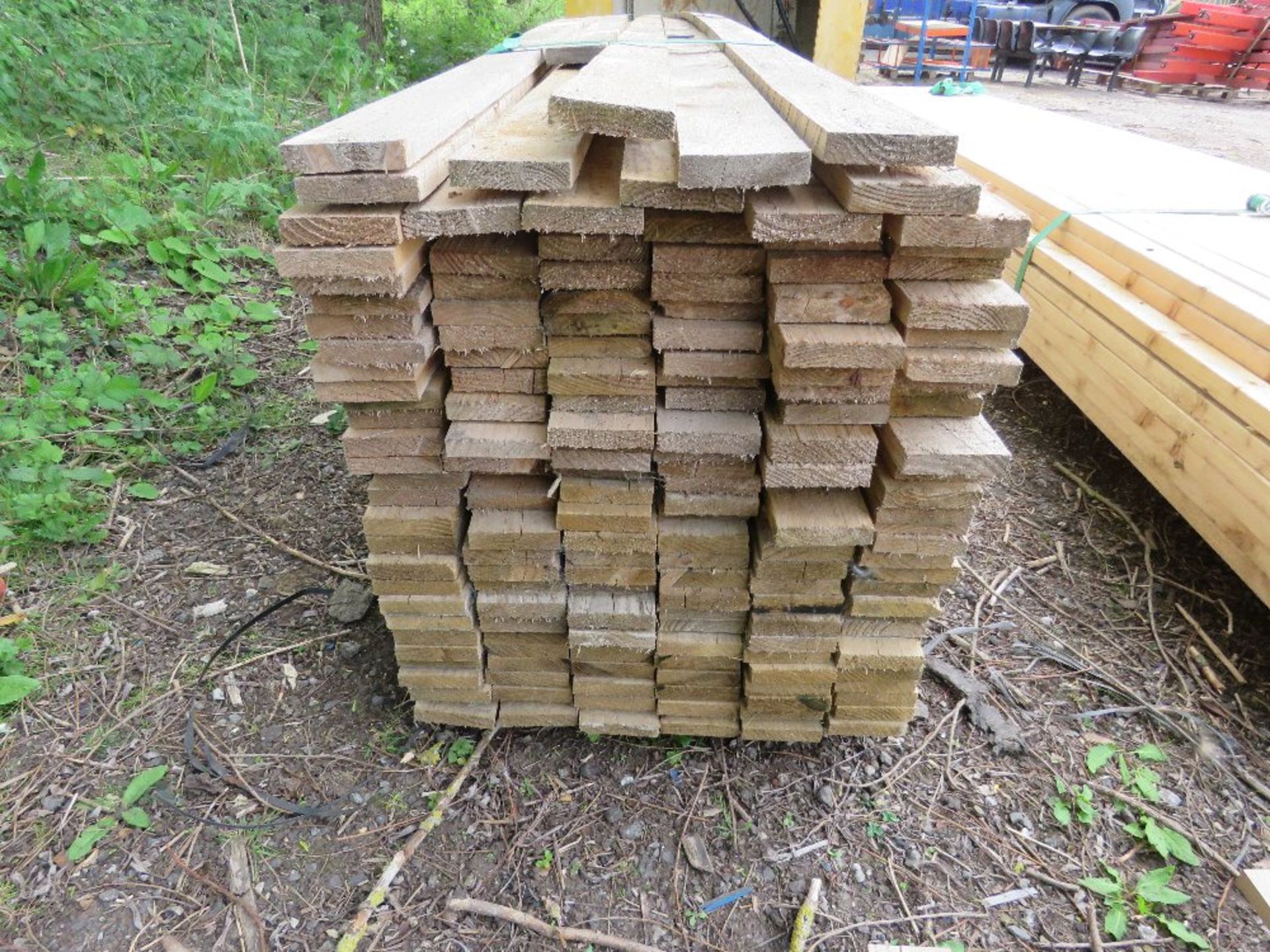 BUNDLE OF 4 X 1 TIMBER, 165PCS @ 4.8M LENGTH APPROX..NO VAT ON HAMMER PRICE - Image 5 of 5