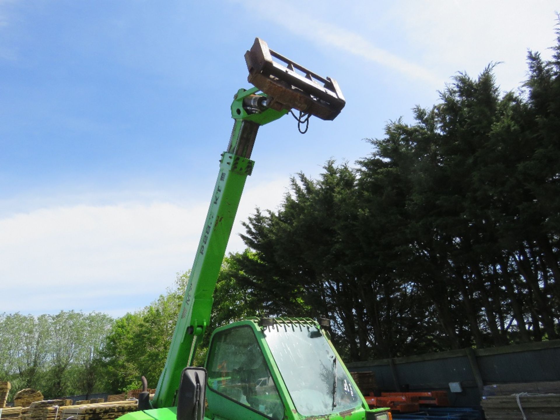 MERLO PANORAMIC P28.7 AGRI SPEC TELESCOPIC HANDLER, YEAR 2004 BUILD. 9764 REC HOURS. WHEN TESTED WAS - Image 9 of 13