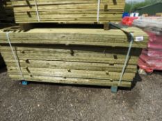 LARGE PACK OF FEATHER EDGE TIMBER CLADDING BOARDS. 1.65M LENGTH X 10CM WIDTH APPROX.