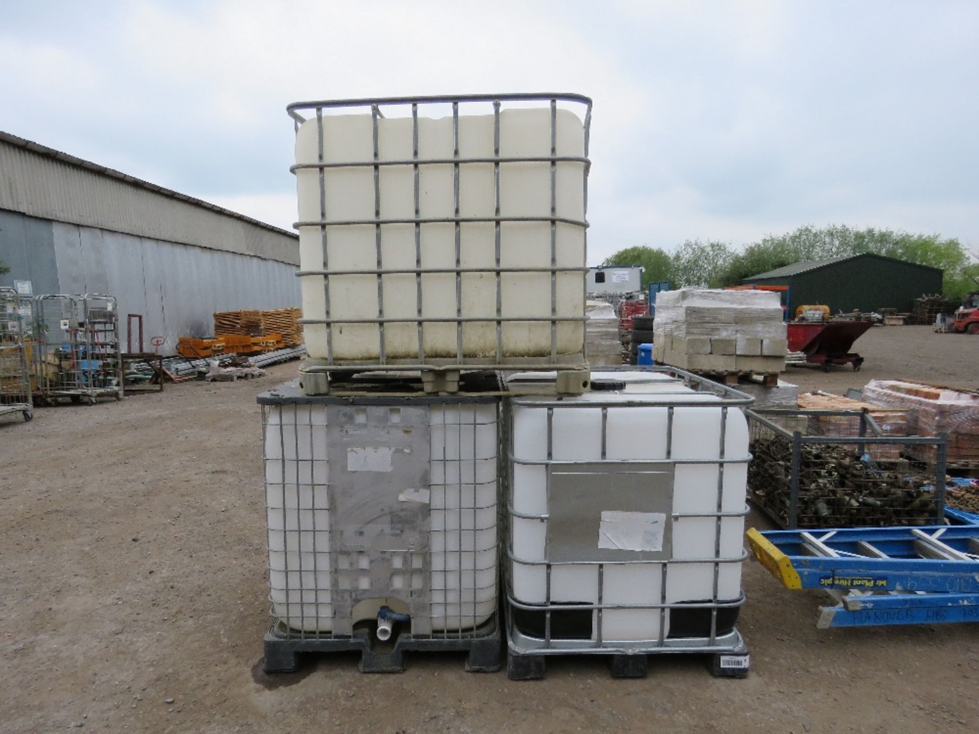 3 X IBC STORAGE CONTAINER PALLETS. THIS LOT IS SOLD UNDER THE AUCTIONEERS MARGIN SCHEME, THEREFORE N - Image 2 of 2