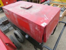 MOSA TS300SXC BARROW WELDER GENERATOR. WHEN TESTED WAS SEEN TO RUN AND SHOWED POWER ON THE GUAGE.