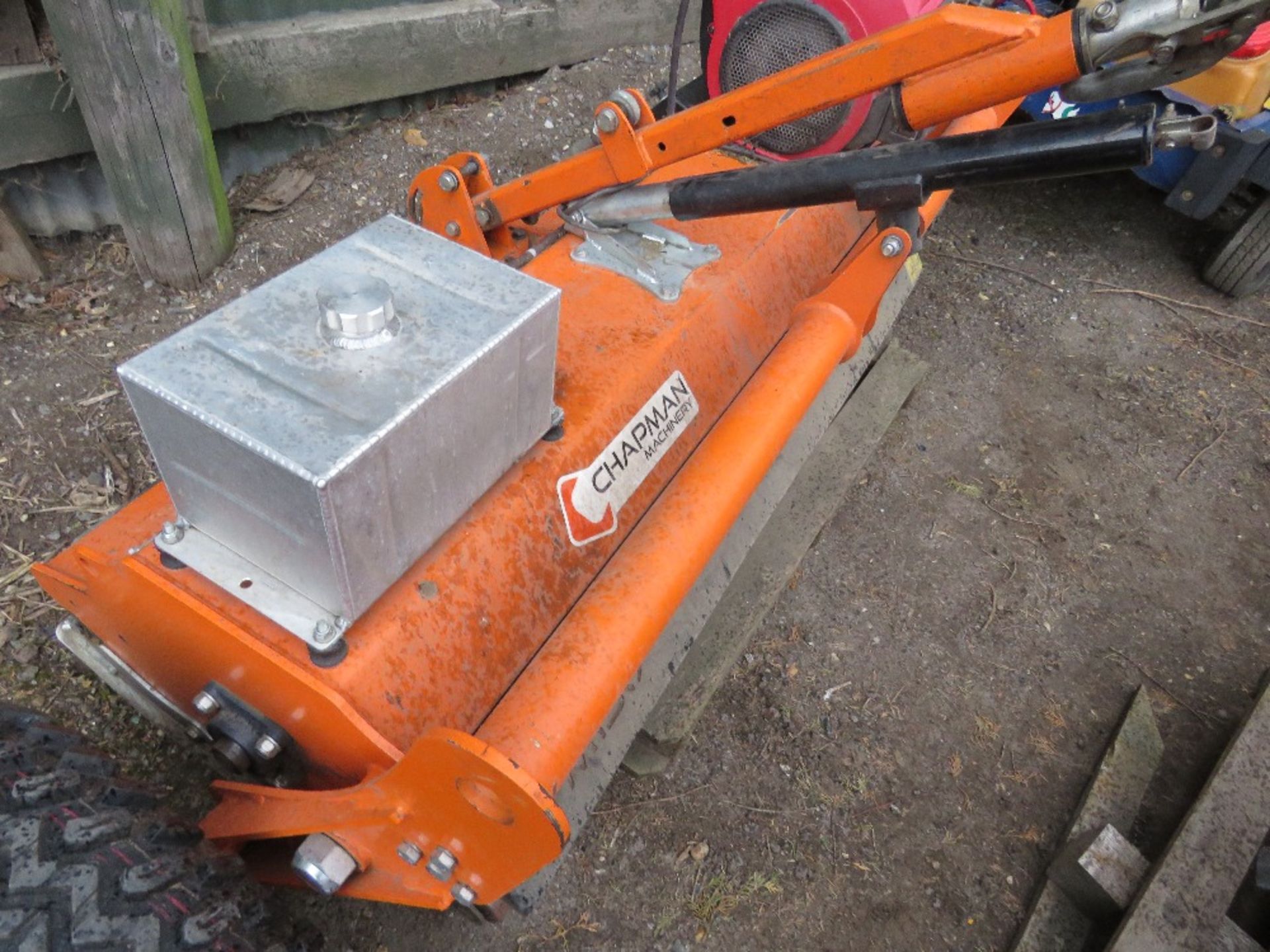 CHAPMAN MACHINERY FM150 PETROL ENGINED HEAVY DUTY FLAIL MOWER FOR TOWING BEHIND QUAD ETC. 1.5M WORKI - Image 3 of 9