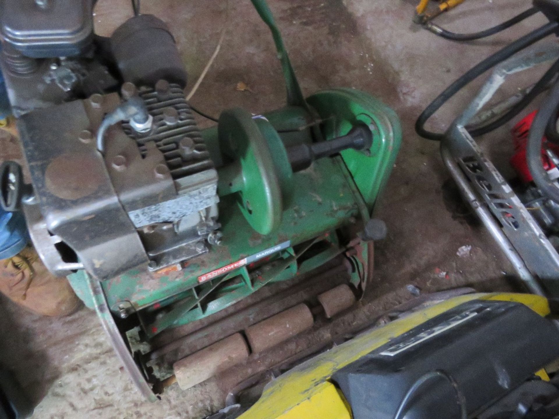 RANSOMES MARQUIS PETROL CYLINDER MOWER, NO BOX/COLLECTOR. THIS LOT IS SOLD UNDER THE AUCTIONEERS MAR - Image 2 of 2