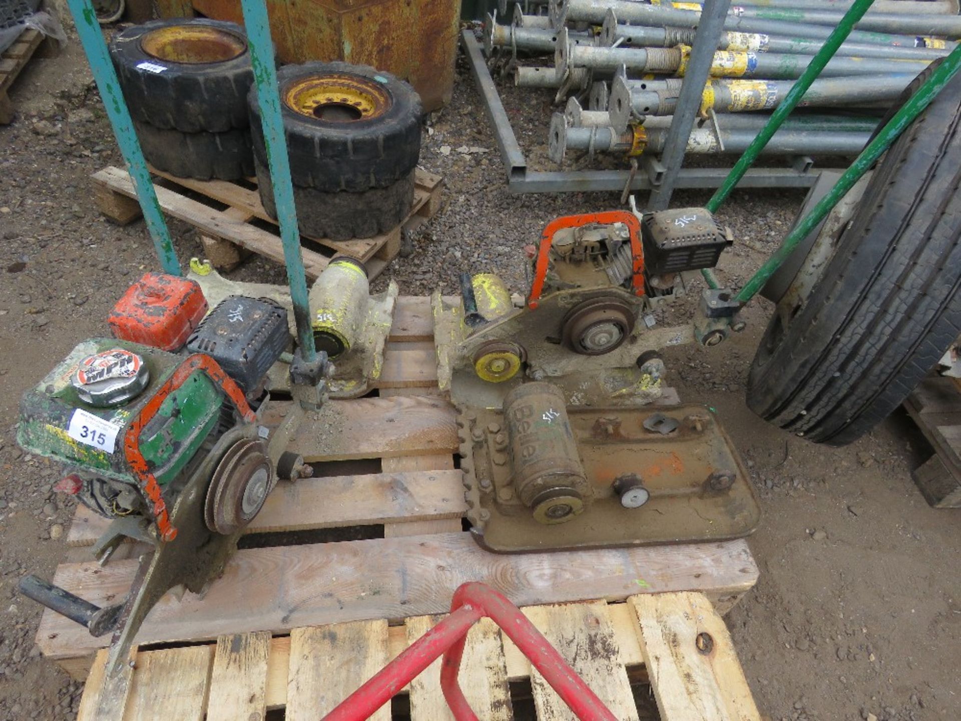 2 X PETROL COMPACTION PLATES FOR SPARES. SOURCED FROM DEPOT CLOSURE.