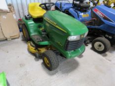 JOHN DEERE LT155 PETROL RIDE ON MOWER WITH FREEDOM 42 DECK. HYDRO DRIVE. WHEN TESTED WAS SEEN TO RUN
