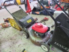 HONDA PETROL MOWER WITH COLLECTOR.