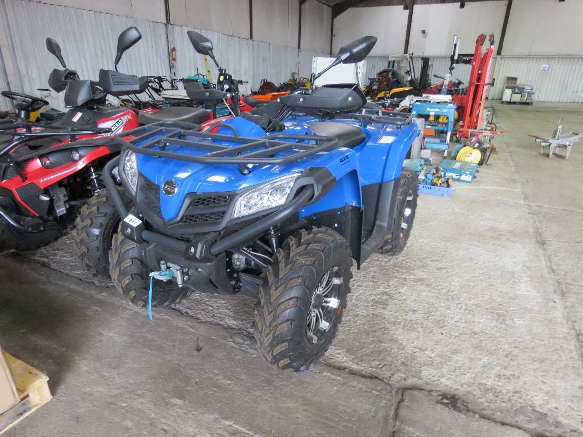 CFMOTO/QUADZILLA 450 4WD QUAD BIKE 4WD WITH WINCH. 7.8 REC MILES. WHEN TESTED WAS SEEN TO DRIVE, STE - Image 4 of 8