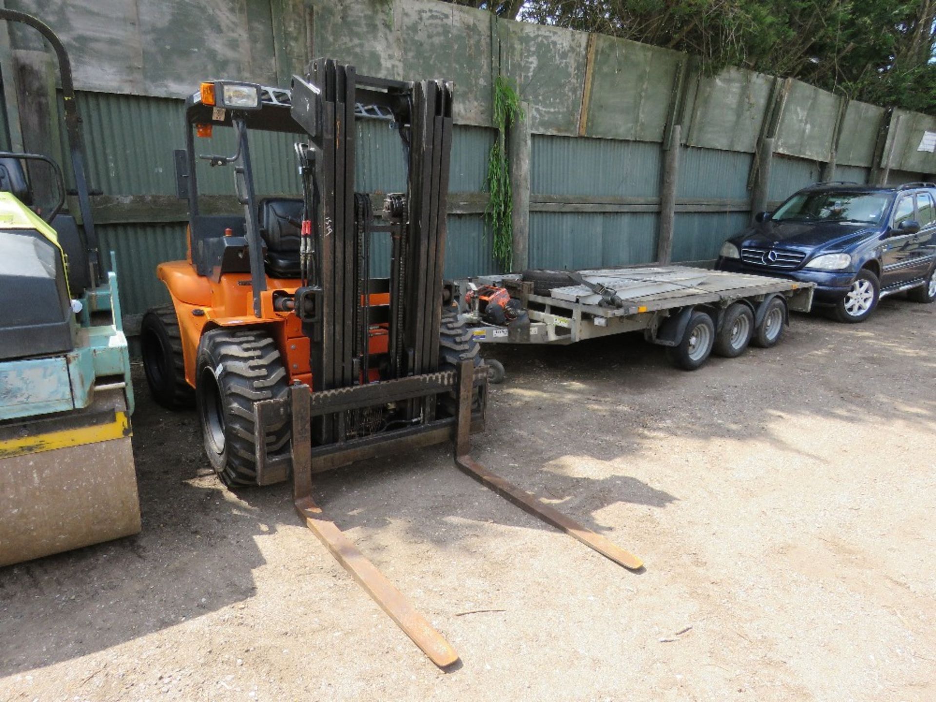 MAST EXPLORER H20DL 2WD ROUGH TERRAIN FORKLIFT TRUCK, YEAR 2007. 2706 REC HOURS. SN:2HD6429B. SIDE S - Image 9 of 9