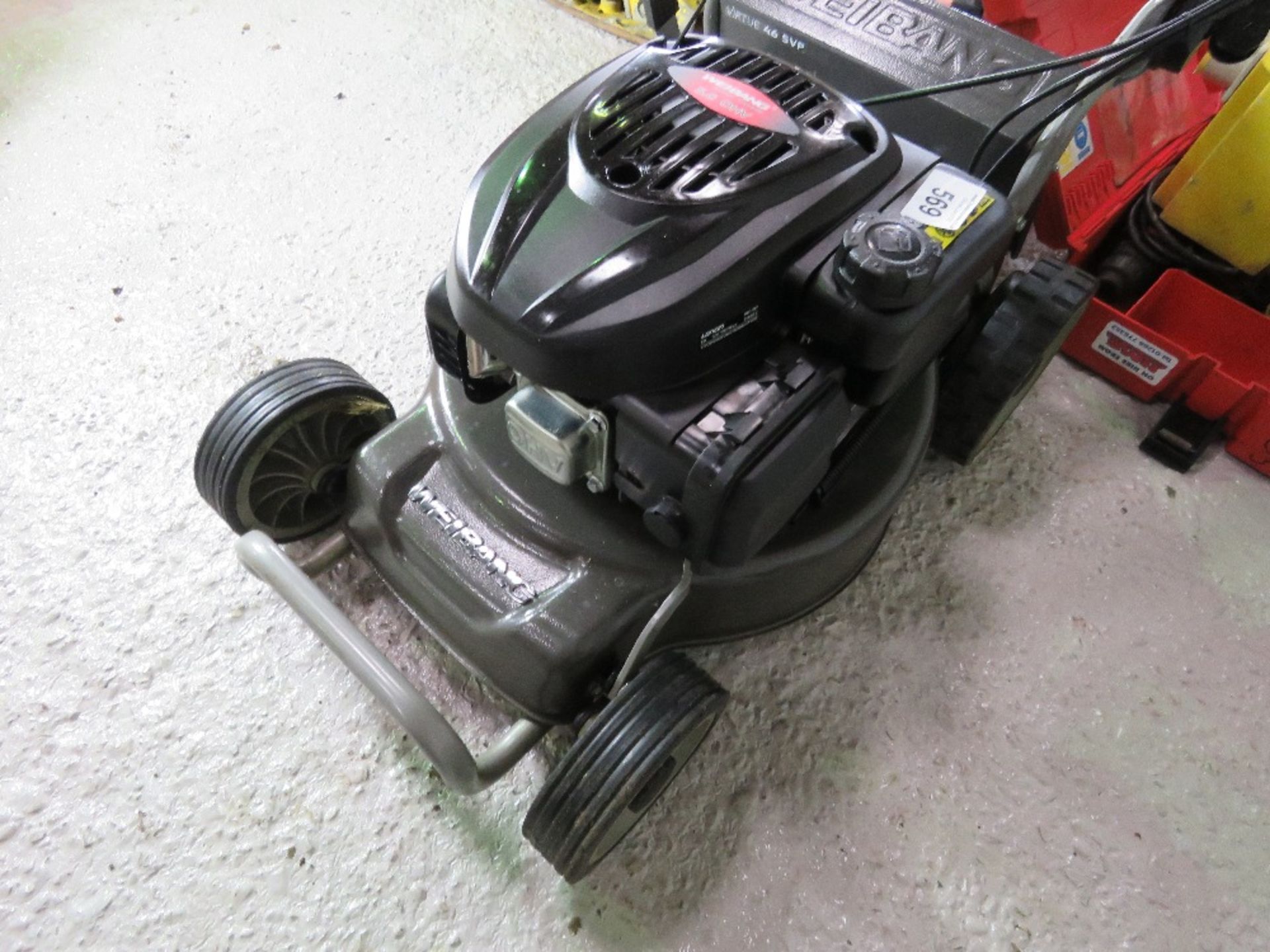 WEIBANG SELF DRIVE MOWER, YEAR 2020, LITTLE SIGN OF USE. WHEN TESTED WAS SEEN TO RUN AND DRIVE AND B - Image 2 of 5