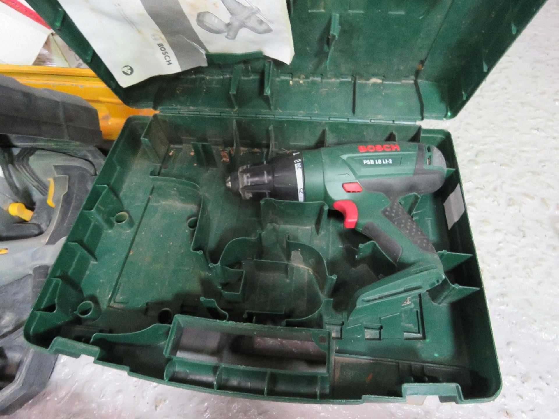 3 X BATTERY DRILL UNITS/SETS. THIS LOT IS SOLD UNDER THE AUCTIONEERS MARGIN SCHEME, THEREFORE NO VAT - Image 2 of 3