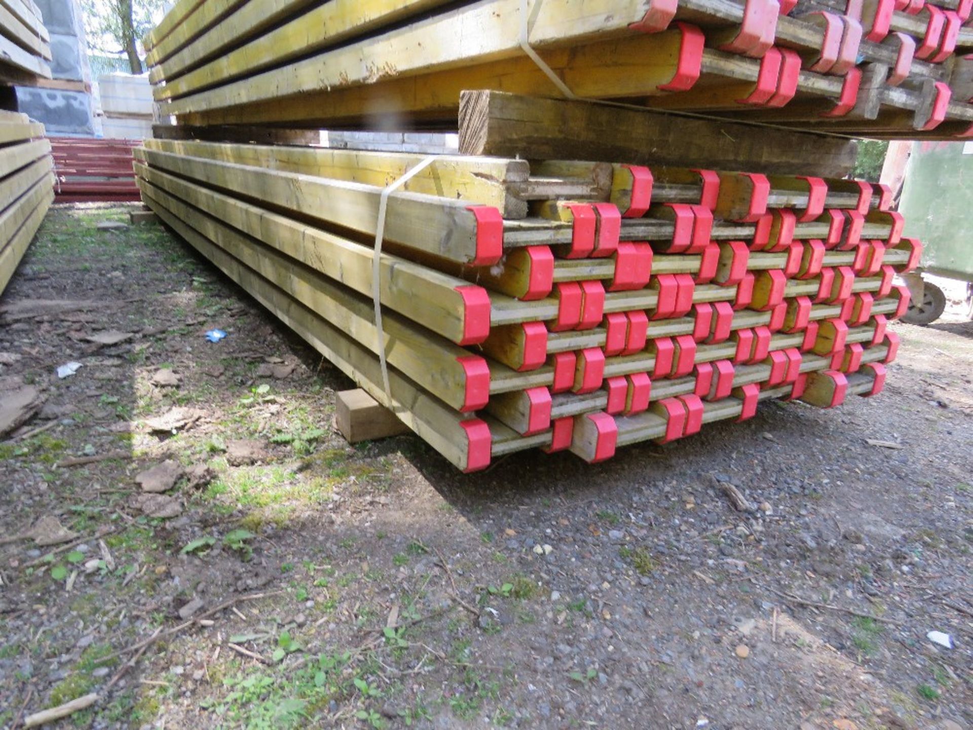 PACK OF 40NO TIMBER FORMWORK SUPPORTING "I" BEAMS , 4.9METRE LENGTH. IDEAL FOR FORMING ROOF STRUCTUR - Image 3 of 5