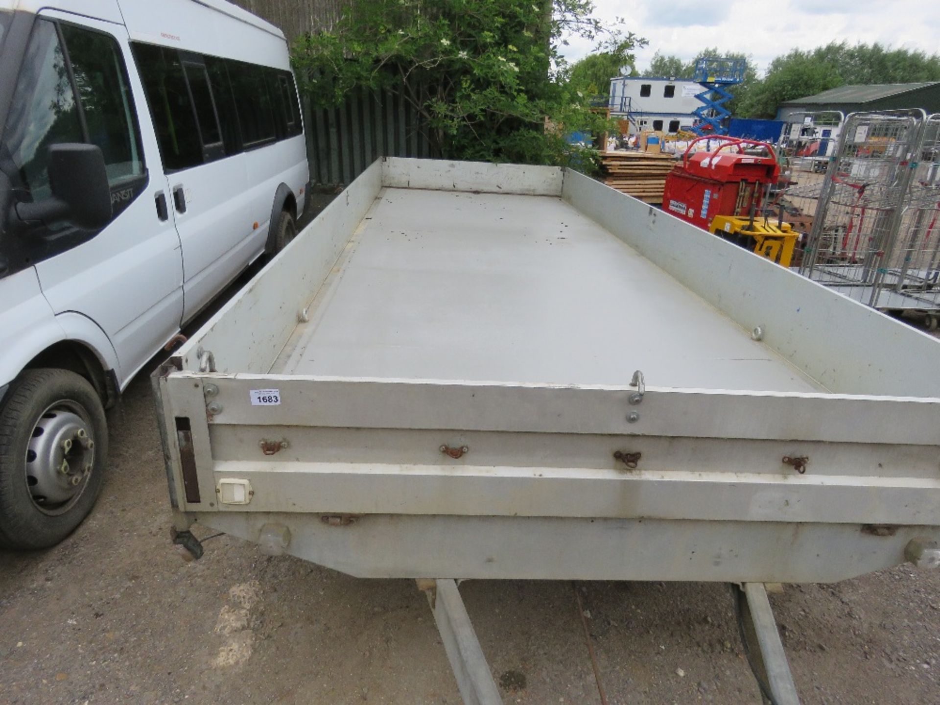 TWIN AXLED DROP SIDE TRAILER, 20FT LENGTH APPROX. THIS LOT IS SOLD UNDER THE AUCTIONEERS MARGIN SCHE - Image 8 of 10