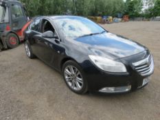 VAUXHALL INSIGNIA SALOON CAR, MANUAL. REG:FD12 FCV. WITH V5 AND TESTED TILL 14THE JULY 2022. OWNER E