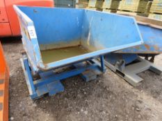 TIPPING FORKLIFT MOUNTED SKIP. THIS LOT IS SOLD UNDER THE AUCTIONEERS MARGIN SCHEME, THEREFORE NO VA