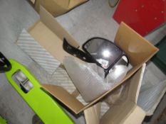 FIAT VAN MIRROR. THIS LOT IS SOLD UNDER THE AUCTIONEERS MARGIN SCHEME, THEREFORE NO VAT WILL BE CHAR