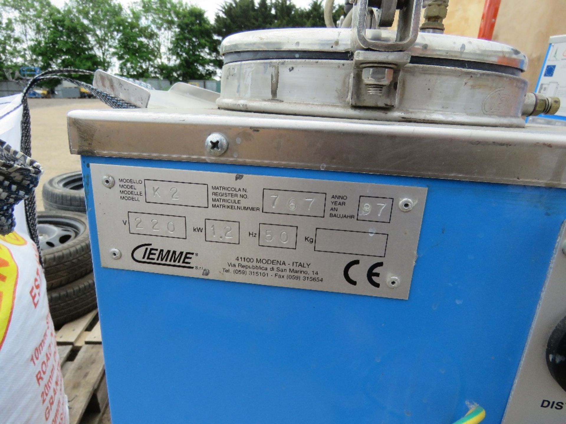 2 X CIEMME K2 SOLVENT RECOVERY UNITS, 220VOLT POWERED. SOURCED FROM COMPANY LIQUIDATION. - Image 2 of 6